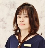 アキコAKIKO